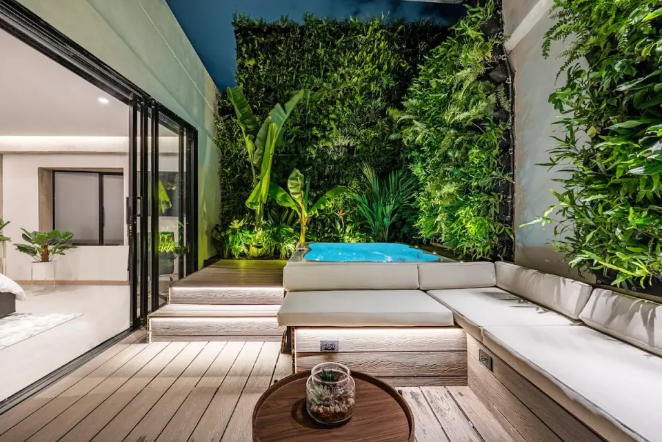 Apartamento con terraza · Laureles